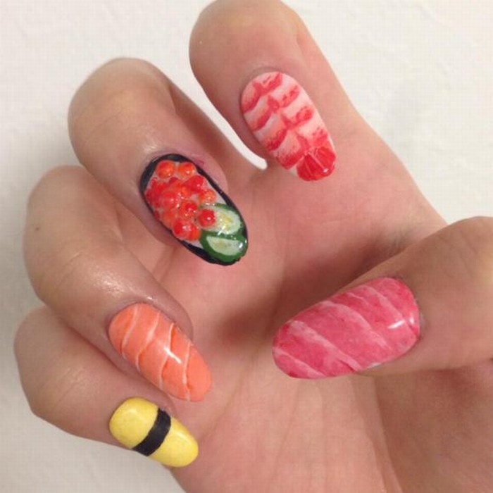 Sushi nail art